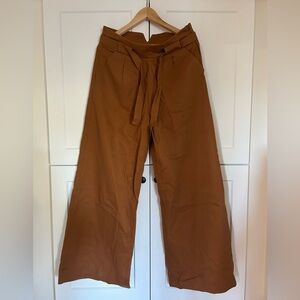 Loup Wide-Leg Brown Pants with Belt